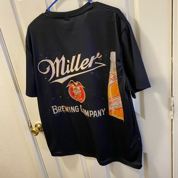 Miller Brewing Company Black T-Shirt - Picture 2 of 6